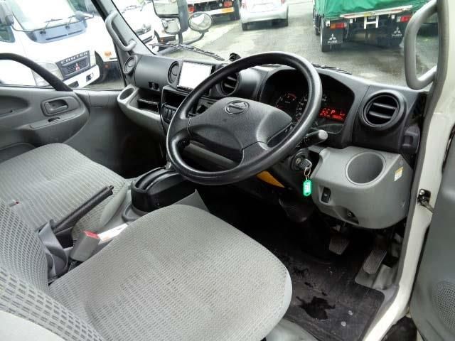 Hino DUTRO 2016-11 6012-3