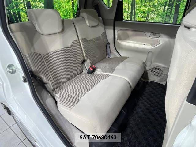 Daihatsu MOVE 2015-12 277985-9