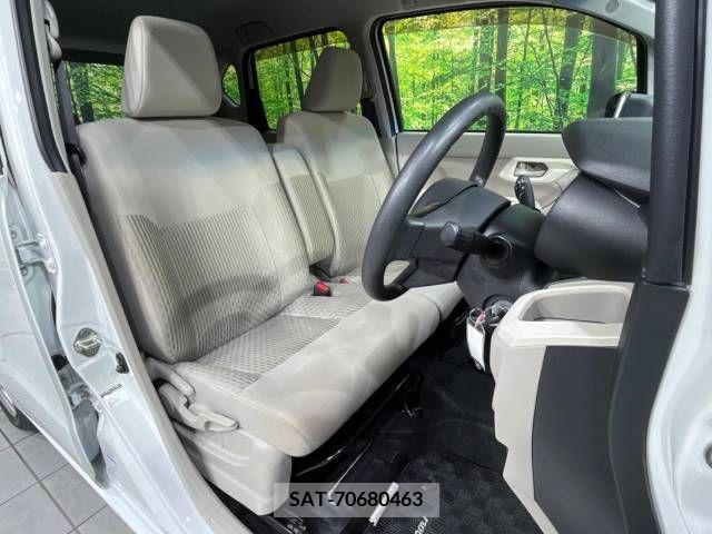 Daihatsu MOVE 2015-12 277985-8