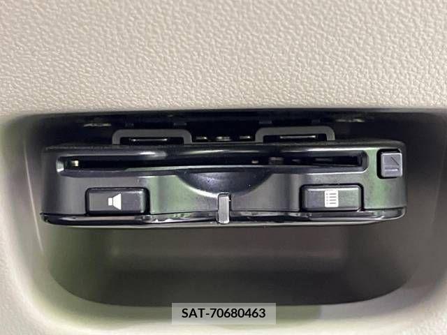 Daihatsu MOVE 2015-12 277985-6