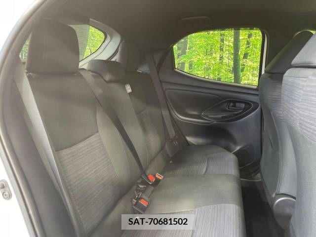 Toyota YARIS 2022-02 371466-9