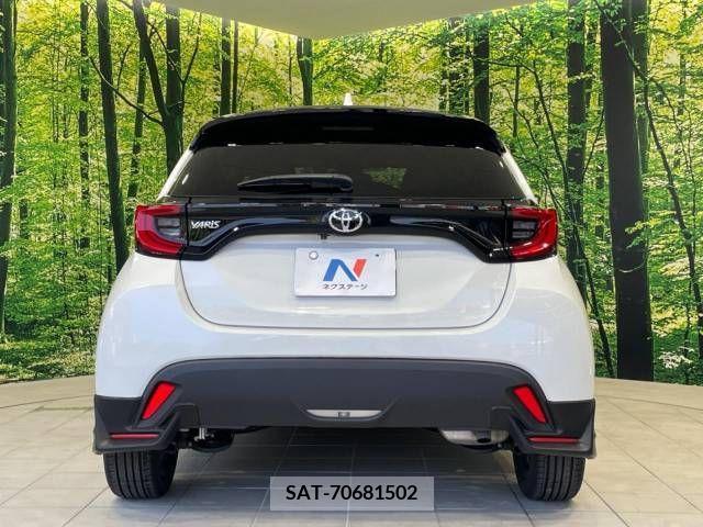 Toyota YARIS 2022-02 371466-15