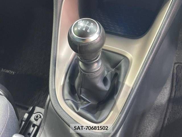 Toyota YARIS 2022-02 371466-4