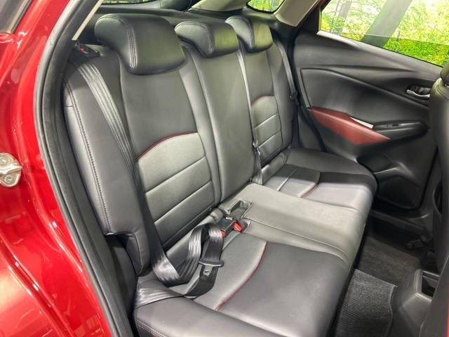 Mazda CX-3 2016-11 16266-9