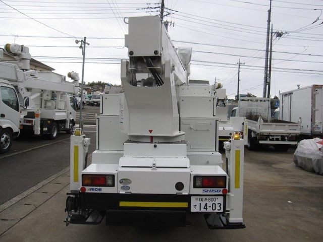 Hino DUTRO 2008-08 182543-4