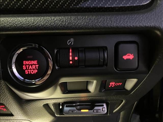 Subaru WRX STI 2016-11 187260-10