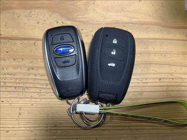 Subaru WRX STI 2016-11 187260-18