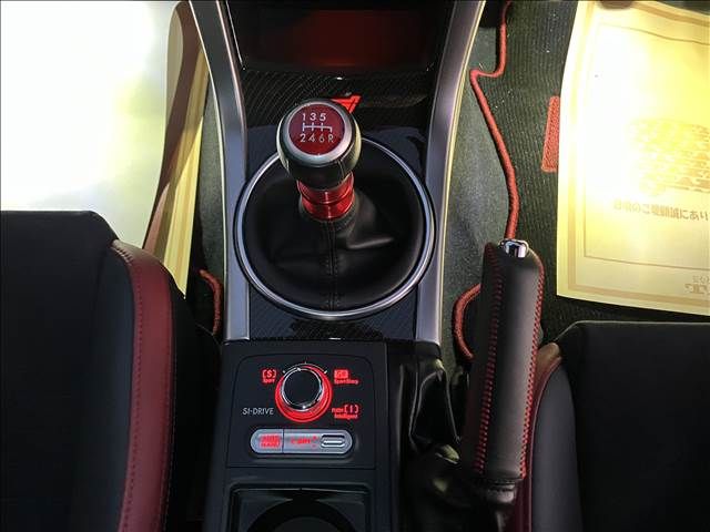 Subaru WRX STI 2016-11 187260-8