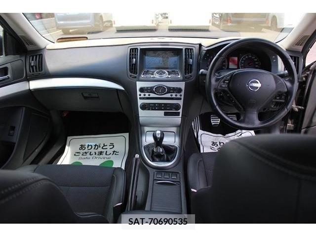 Nissan SKYLINE COUPE 2008-01 215395-15