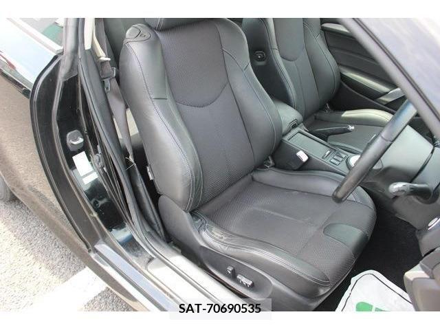 Nissan SKYLINE COUPE 2008-01 215395-13