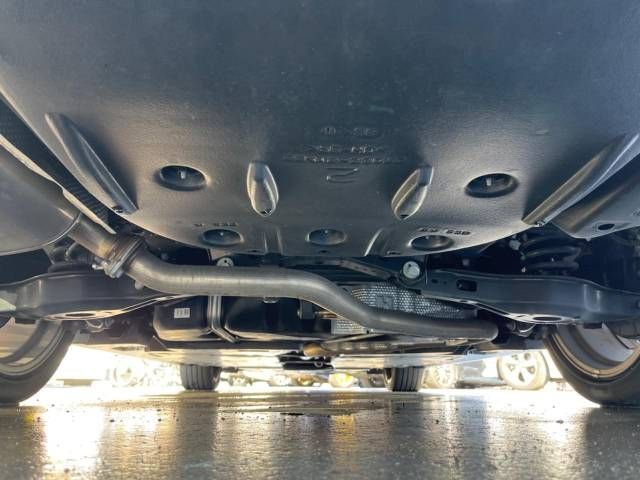 Toyota CAMRY HYBRID 2019-07 28205-19