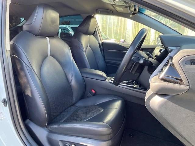 Toyota CAMRY HYBRID 2019-07 28205-9