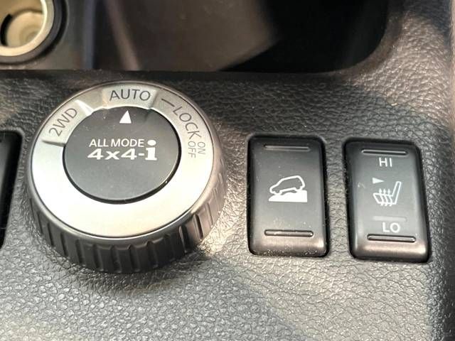 Nissan X-TRAIL 2012-04 8181-4