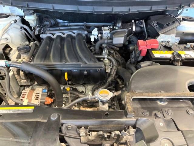 Nissan X-TRAIL 2012-04 8181-18