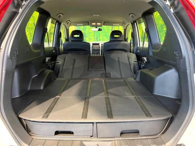 Nissan X-TRAIL 2012-04 8181-10