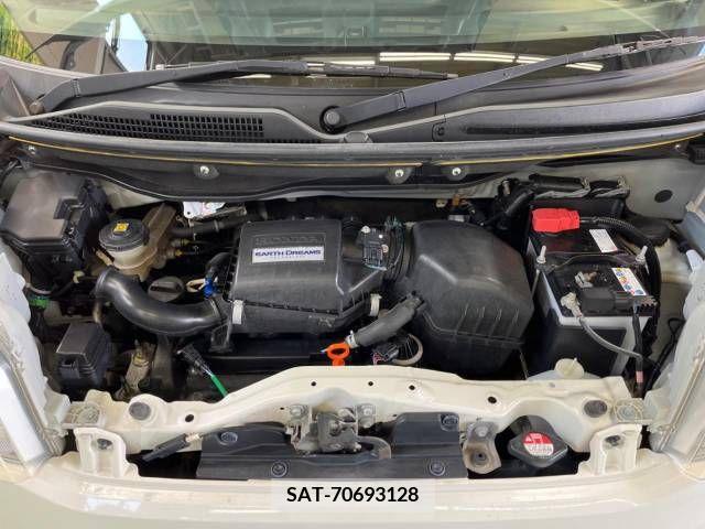 Honda N BOX 2015-06 306583-18
