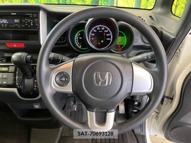 Honda N BOX 2015-06 306583-11