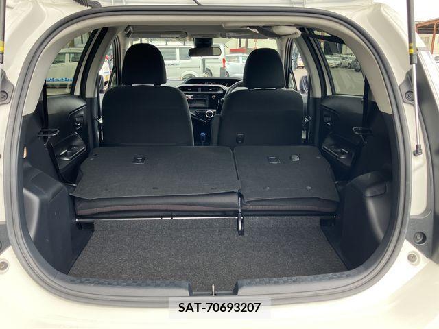 Toyota AQUA 2019-01 328313-15