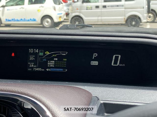 Toyota AQUA 2019-01 328313-6