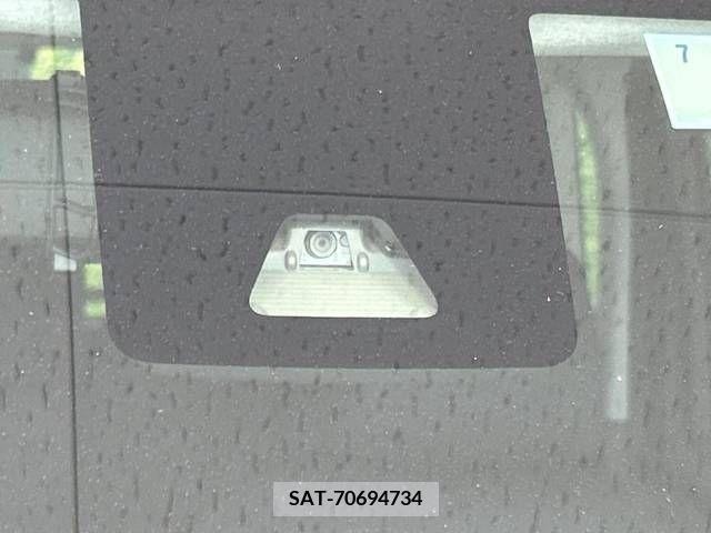 Toyota ROOMY 2018-02 219393-2