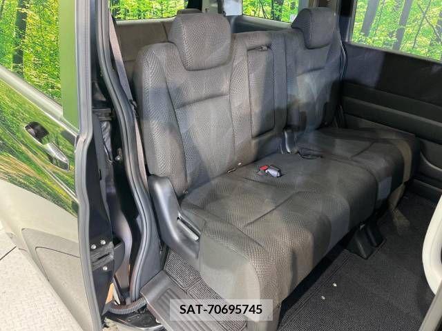 Honda e 2011-05 351727-9