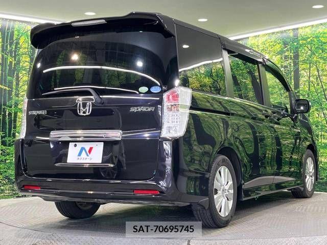 Honda e 2011-05 351727-18