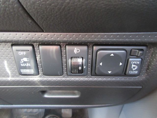 Nissan AD VAN 2016-09 22806-6