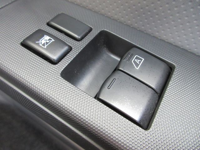 Nissan AD VAN 2016-09 22806-10