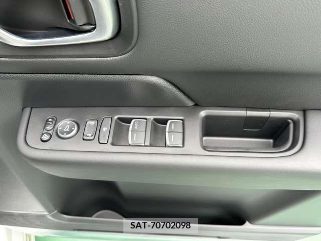 Honda STEP WGN 2024-04 324728-18