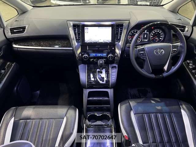 Toyota VELLFIRE 2015-02 337487-17