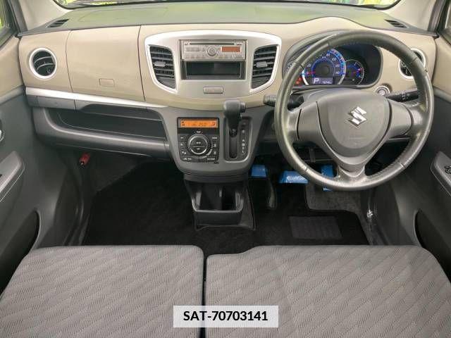 Suzuki WAGON R 2013-07 381425-1