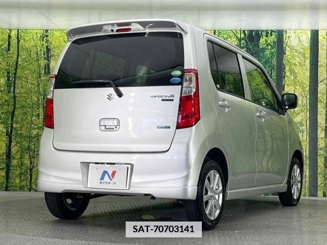 Suzuki WAGON R 2013-07 381425-17