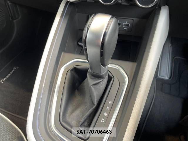 Renault LUTECIA 2021-06 283123-11