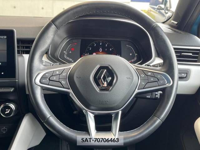 Renault LUTECIA 2021-06 283123-10