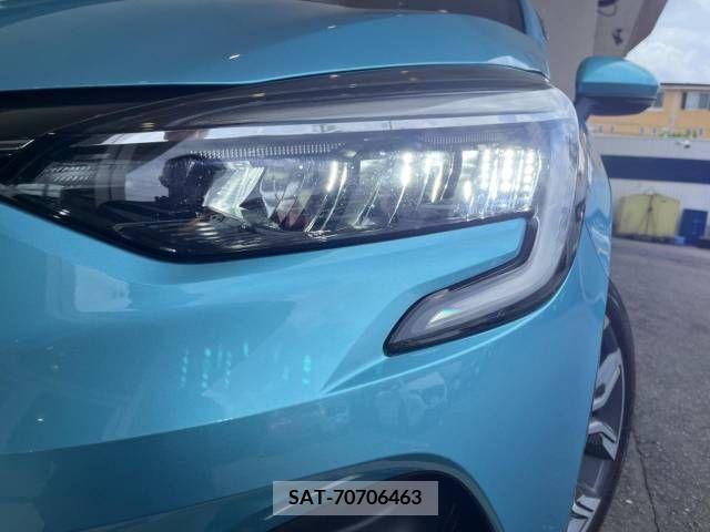 Renault LUTECIA 2021-06 283123-12