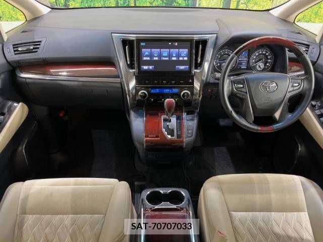 Toyota ALPHARD 2015-12 246140-1