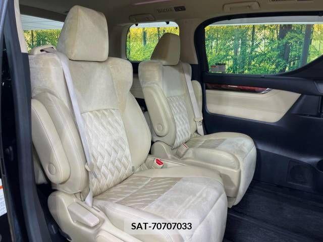 Toyota ALPHARD 2015-12 246140-9