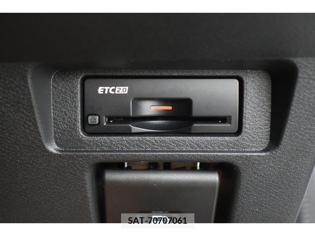 Nissan AURA 2023-05 341329-6