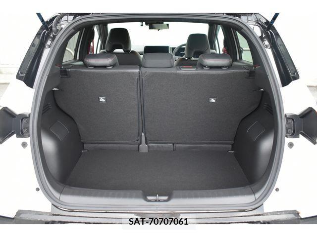 Nissan AURA 2023-05 341329-17
