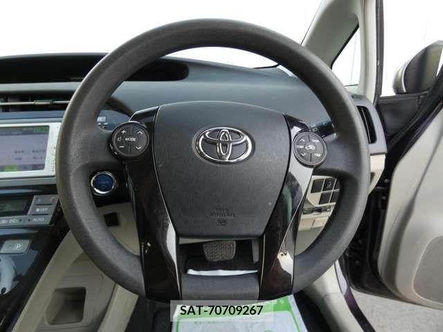 Toyota PRIUS 2013-03 385862-12