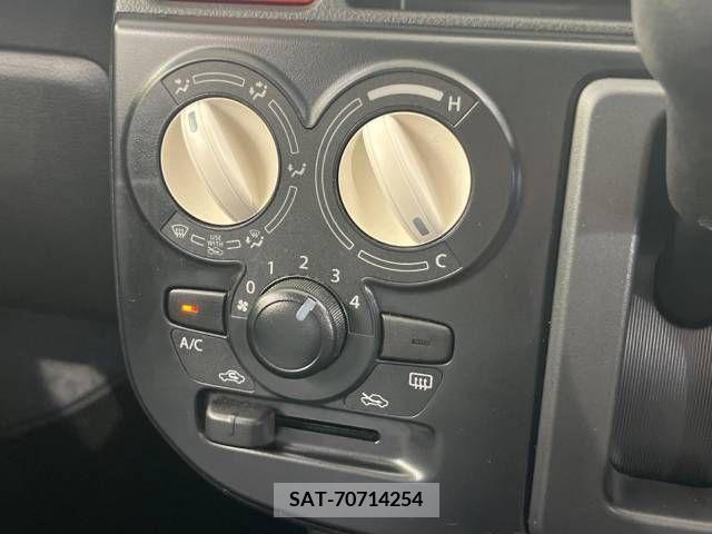 Suzuki ALTO 2017-12 305073-4