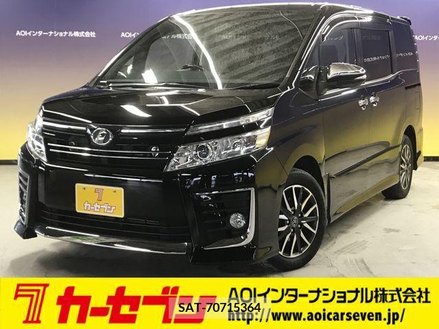 Toyota VOXY 2015-03 217936-0