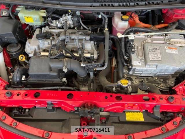 Toyota AQUA 2013-09 356298-19