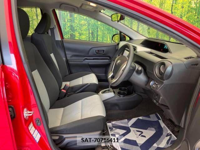 Toyota AQUA 2013-09 356298-8