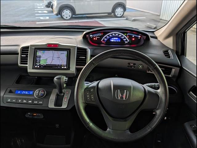 Honda FREED 2014-11 180568-5