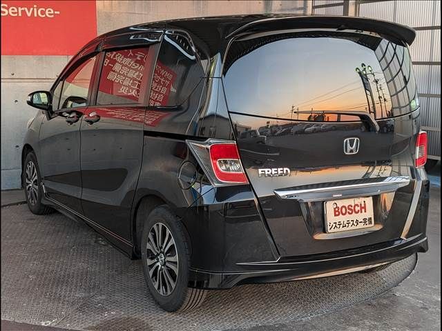 Honda FREED 2014-11 180568-9