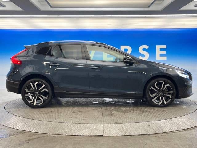 Volvo CROSS COUNTRY 2018-02 7754-18