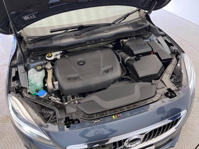 Volvo CROSS COUNTRY 2018-02 7754-19