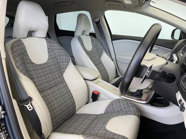Volvo CROSS COUNTRY 2018-02 7754-9