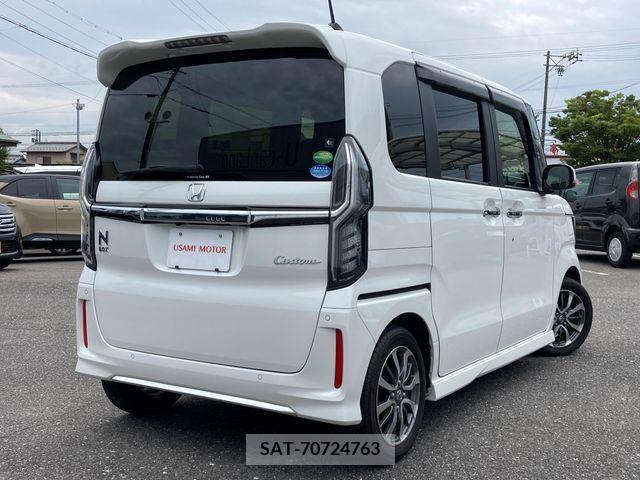 Honda N BOX CUSTOM 2021-05 330205-1